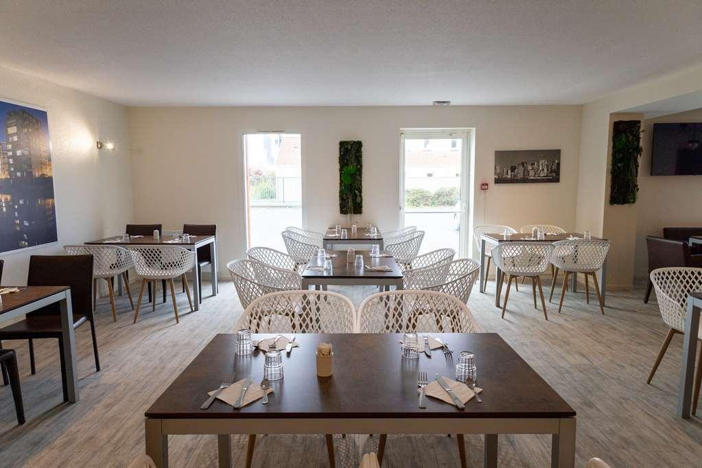 Brit Hotel Confort Saint-Lo Restaurant photo