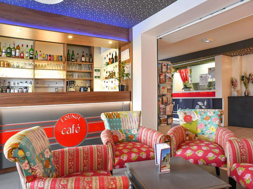 Brit Hotel Confort Saint-Lo Restaurant photo